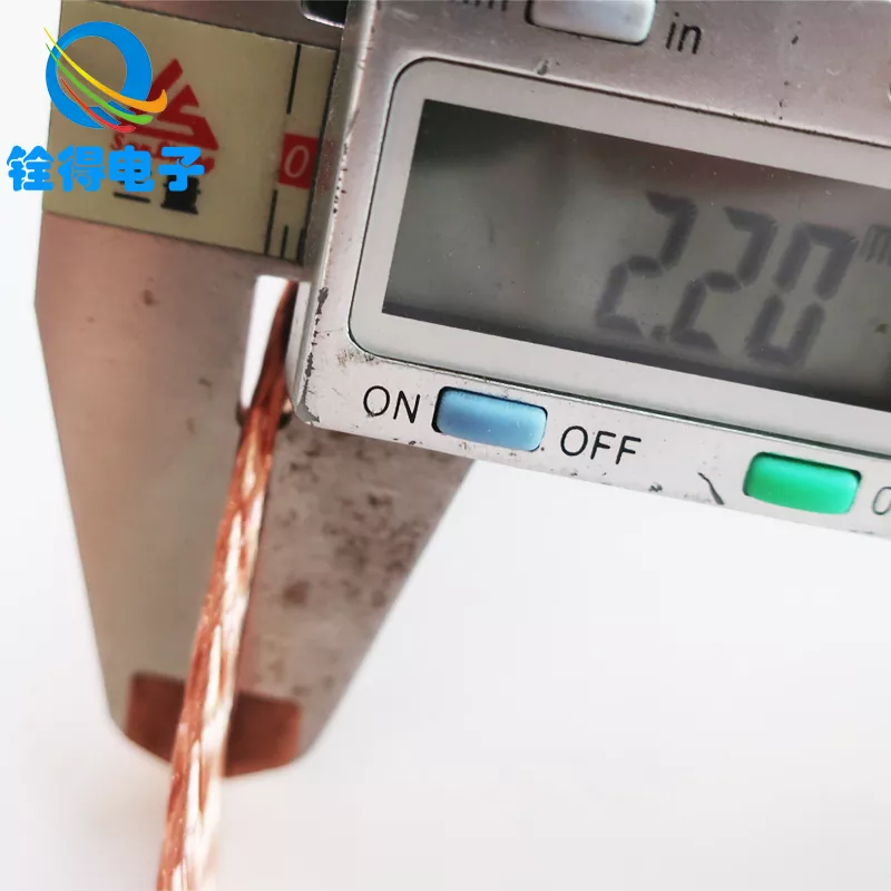 Bakır Örgü Topraklamayı ve EMI Kontrolünü Nasıl İyileştirebilir?